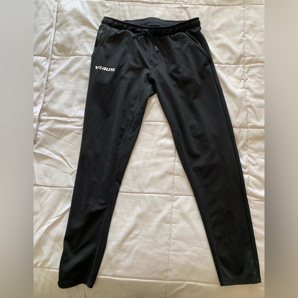 Virus pants